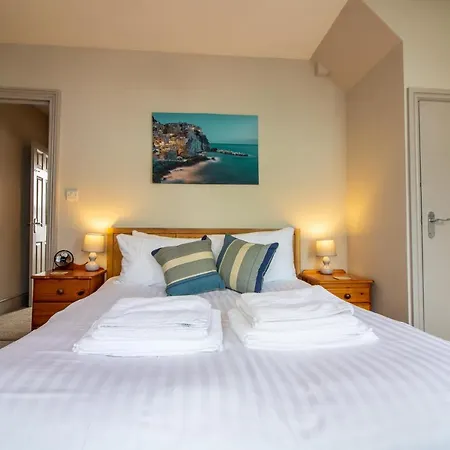 Harbour View- Cosy Maisonette, Close To Brixham Harbour Exterior photo