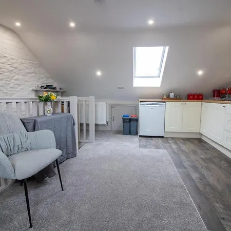 Harbour View- Cosy Maisonette, Close To Brixham Harbour Exterior photo
