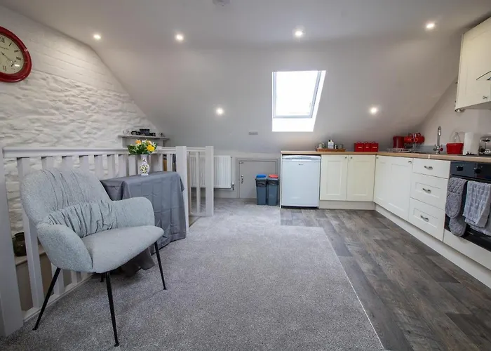 Harbour View- Cosy Maisonette, Close To Brixham Harbour
